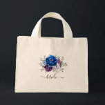 Mini Tote Bag Royal Blue Purple Marine Lilac Blooms Mariage<br><div class="desc">Elégant bleu royal violet lavande lilas à thème floral mariage sac fourre-tout marié avec élégant bouquet de bleu royal, marine, violet, couleur lilas bourgeons de fleurs roses et sauge vert eucalyptus feuilles. Veuillez me contacter pour toute aide sur la personnalisation ou si vous avez besoin d'un autre produit avec ce...</div>
