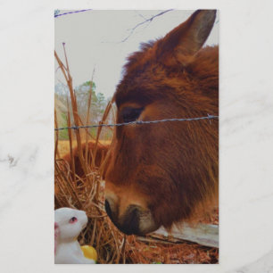 Miniature Brown horse & Easter Bunny Briefpapier