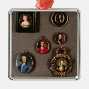 Miniaturen van LtoR, TtoB: Frances Teresa Stuart, Metalen Ornament