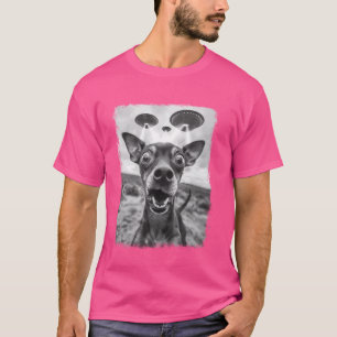 Miniatuur Pinscher Hond UFO Buitenaards Buitenaard T-shirt
