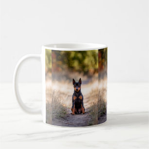 Miniatuur Pinscher Zittend Koffiemok