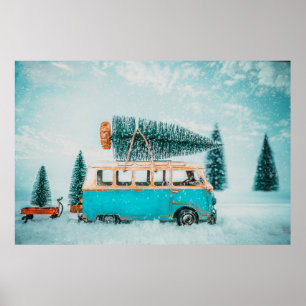 Miniatuurauto met antiek kerstboom op r poster