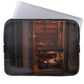Miniatuurboek nook diorama - lezen in bed laptop sleeve (Voorkant)