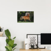 Miniatuurpaarden aan het draaien poster (Thuiskantoor)