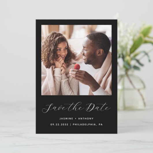 Minimaal 2-Photo Script Zwart Save The Date (Staand voorkant)