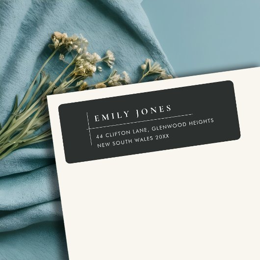 MINIMAAL MODERNE ZWARTE EN WITTE TYPOGRAFIE ADRES ETIKET