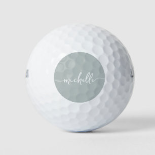 Minimaal Sage Groene Lettertype Monogramnaam Golfballen