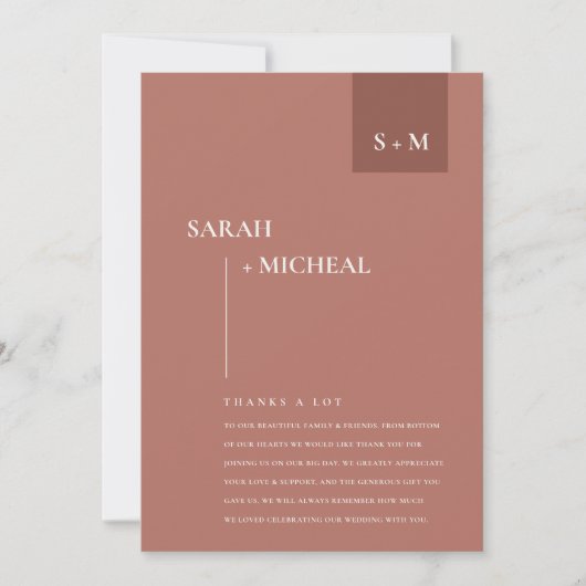 MINIMAAL SCANDI TERRACOTTA RUST MONOGRAM WEDING BEDANKKAART (Voorkant)