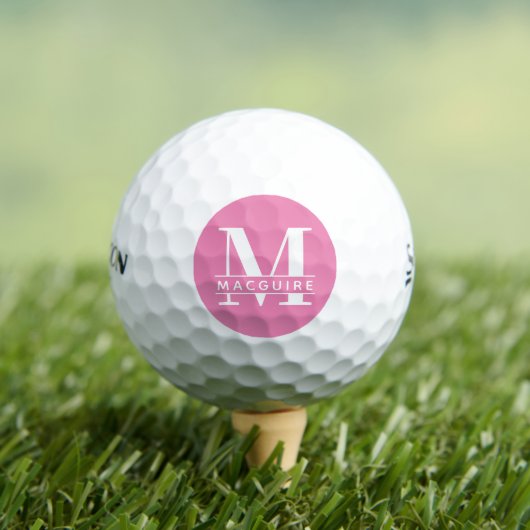 Minimaal Vet Monogram met naam | Roze Golf Balls Golfballen (Insitu Shirt)