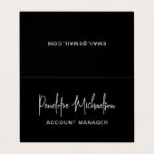 Minimaal zwart met moderne lettertekens en QR-code Visitekaartjes (Buitenkant ongevouwen)