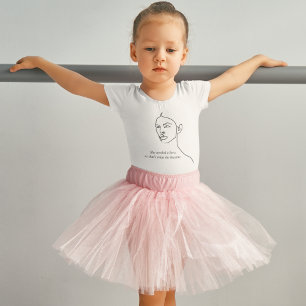 Minimaal zwart werd ze een Hero Inspiration Girl Romper