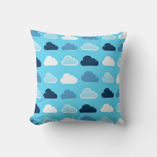 Minimal Clouds Pattern – Blue Sky Vibes Kussen (Voorkant)