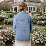 Minimal et chic | Monogramme blanc et Mariage de d<br><div class="desc">Cette élégante veste en denim de mariage moderne ou de douche nuptiale présente un design simple en texte blanc qui dégage un style minimaliste. Ajoutez vos initiales ou votre monogramme pour les rendre complètement vôtres. Le cadeau parfait pour les demoiselles d'honneur et la fête de mariage à porter après votre...</div>