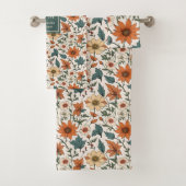 Minimal Fall Flowers Pastel Sage Custom Bath Towel (En situation)