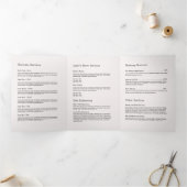 Minimal Floral Wreath Beauty Salon Business Suite Drieluik Kaart (Binnen)