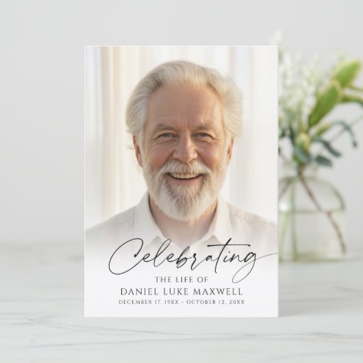 Minimal Funeral Memorial Photo Celebration of Life Programma (Staand voorkant)