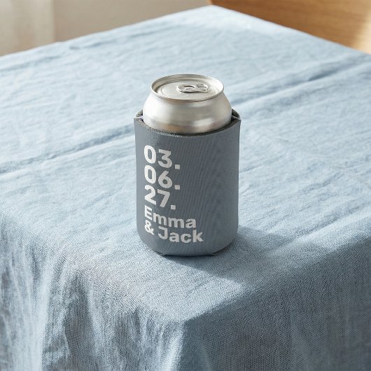 Minimal grey bold modern wedding date and names blikjeskoeler