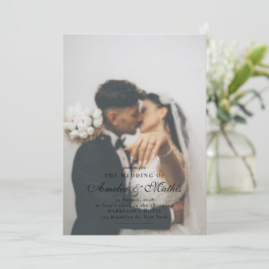 Minimal Script Photo Wedding Invitation (Debout devant)