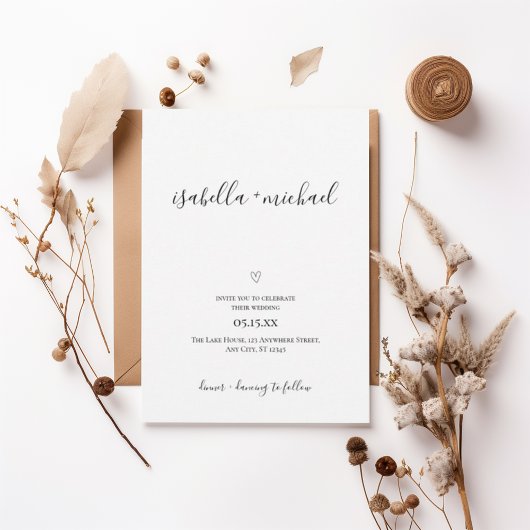 Minimal Script Wedding Invitation with Heart Kaart