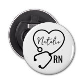 Minimale Custom Nurse Naam Stethoscoop Hart Button Flesopener (Voorkant)