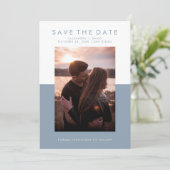 Minimale Dusty Blue en White Photo Save the Date (Staand voorkant)
