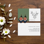 Minimale Earth Green White Logo Earring Display Visitekaartje
