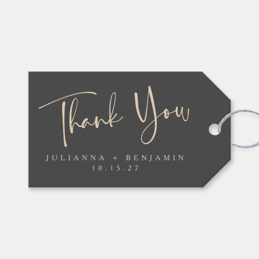 Minimale Elegant Black Script Wedding Persoonlijk Cadeaulabel (Voorkant (Horizontaal))
