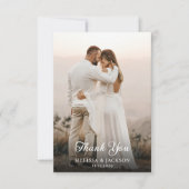 Minimale Elegant Script Weddenfoto Bedankkaart (Voorkant)