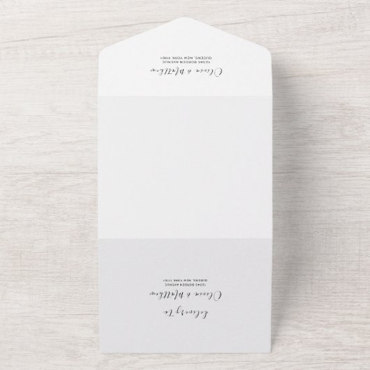 Minimale elegante witte klassieke bruiloft all in one uitnodiging (Buitenkant)