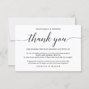 Minimale elegantie in plaats van een favoriete kaa aankondiging