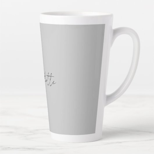 Minimale handgeschreven scriptnaam grijs latte mok (Rechts)