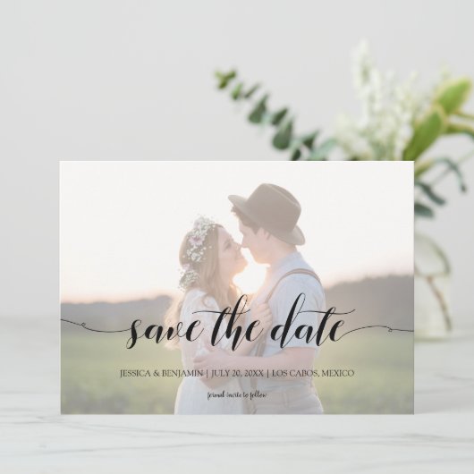 Minimale kalligrafiescript Weddenschap Faded Foto Save The Date (Staand voorkant)