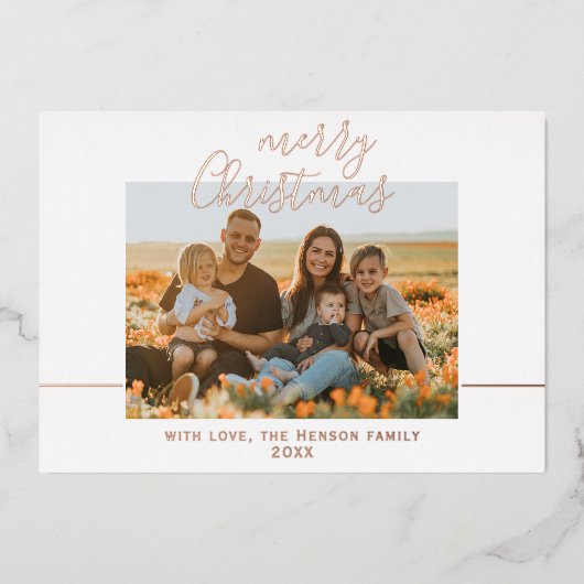 Minimale Kerstmis Script Familie Foto Folie Feestdagenkaart (Voorkant)