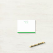 Minimale klassieke groene post-it noot post-it® notes (Op bureau)
