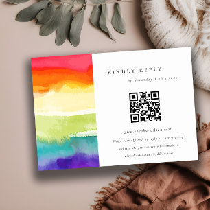 Minimale kleurrijke pride regenboogzeggende QR-cod RSVP Kaartje