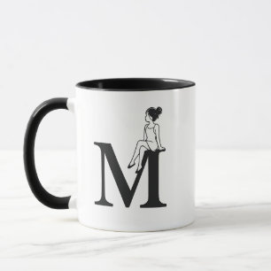 Minimale Letter M Mok met Elegante Meisjesillustra