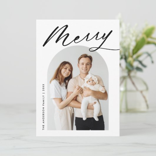 Minimale Merry Black Script Arch Photo Feestdagenkaart (Staand voorkant)