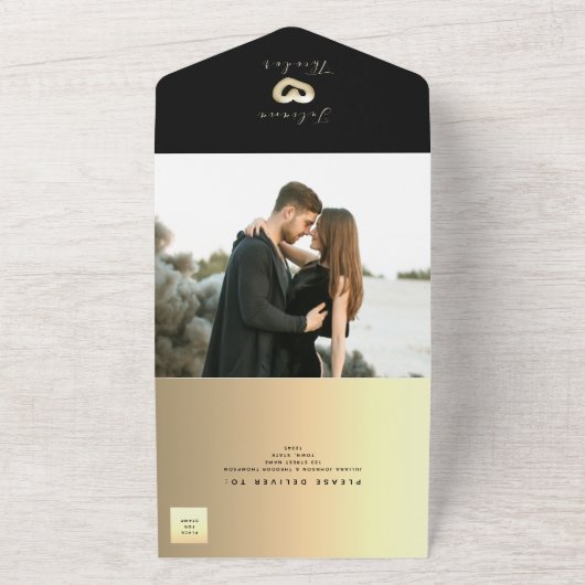 Minimale moderne goudkalligrafie - Black Wedding All In One Uitnodiging (Buitenkant)