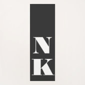 Minimale moderne zwarte monogram Initialen Yogamat (Voorkant)