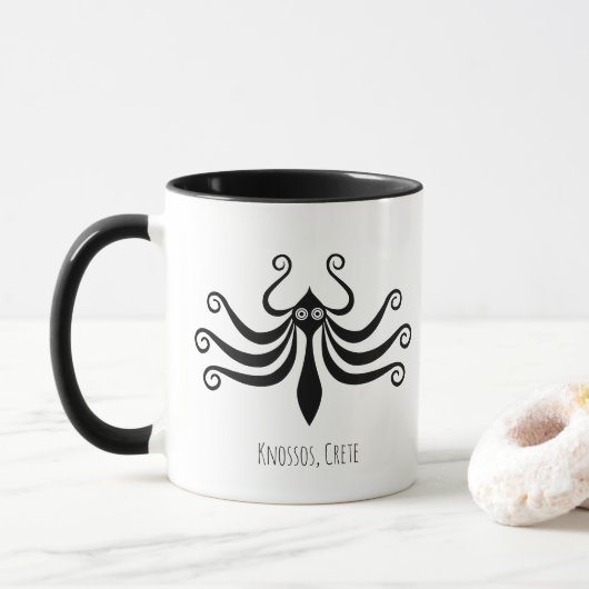 Minimale Mok van minoan Octopus in mariene stijl (Met donut)