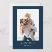 Minimale Navy Blue Modern Save The Date (Achterkant)