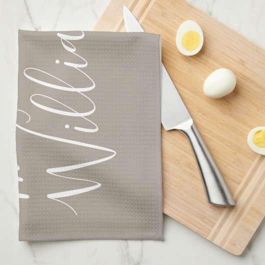 Minimale Persoonlijke naam voor script | Taupe Bro Theedoek (Quarter Fold)