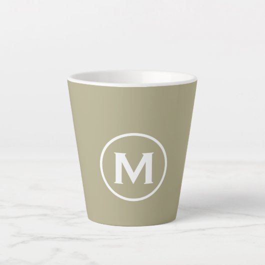 Minimale Sage Green Classic Monogram Latte Mok (Voorkant)