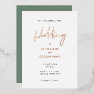 Minimale Sage Green Script Wedding Folie Uitnodiging
