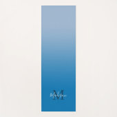 Minimale Sky Blue Gradient Monogram Script naam Yogamat (Voorkant)