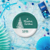 Minimale Sneeuwige Blauwgroen Boom en Witte Vakant Papieren Bordje (Feest)