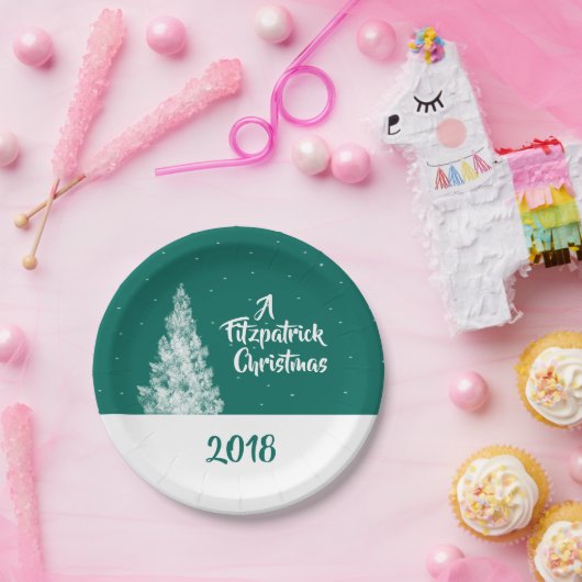 Minimale Sneeuwige Blauwgroen Boom en Witte Vakant Papieren Bordje (Feest)