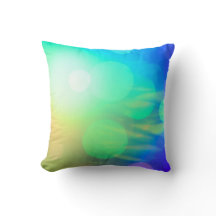 Minimale strand- en zomerhemel met zonneschijn