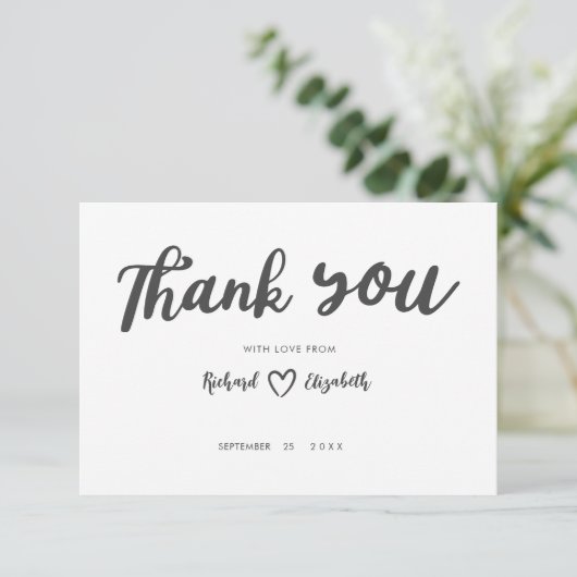 Minimale Typografie Moderne bruiloft Dank u Bedankkaart (Staand voorkant)