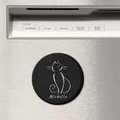 Minimale witte kat op zwart, voeg naam toe magneet (Insitu (Vaatwasser))